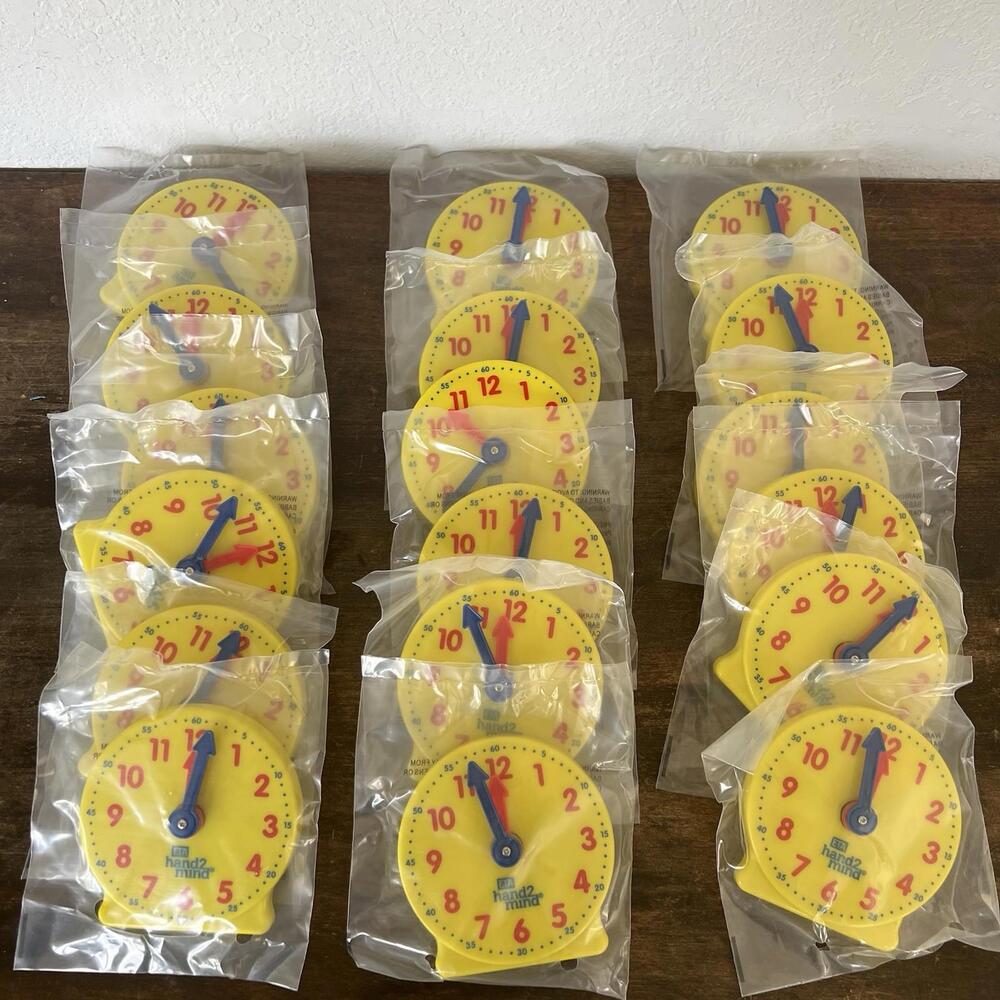 ETA Hand2Mind Learning Clocks Non‎ Geared 4 Inch Clock Teaching Tools lot of 17